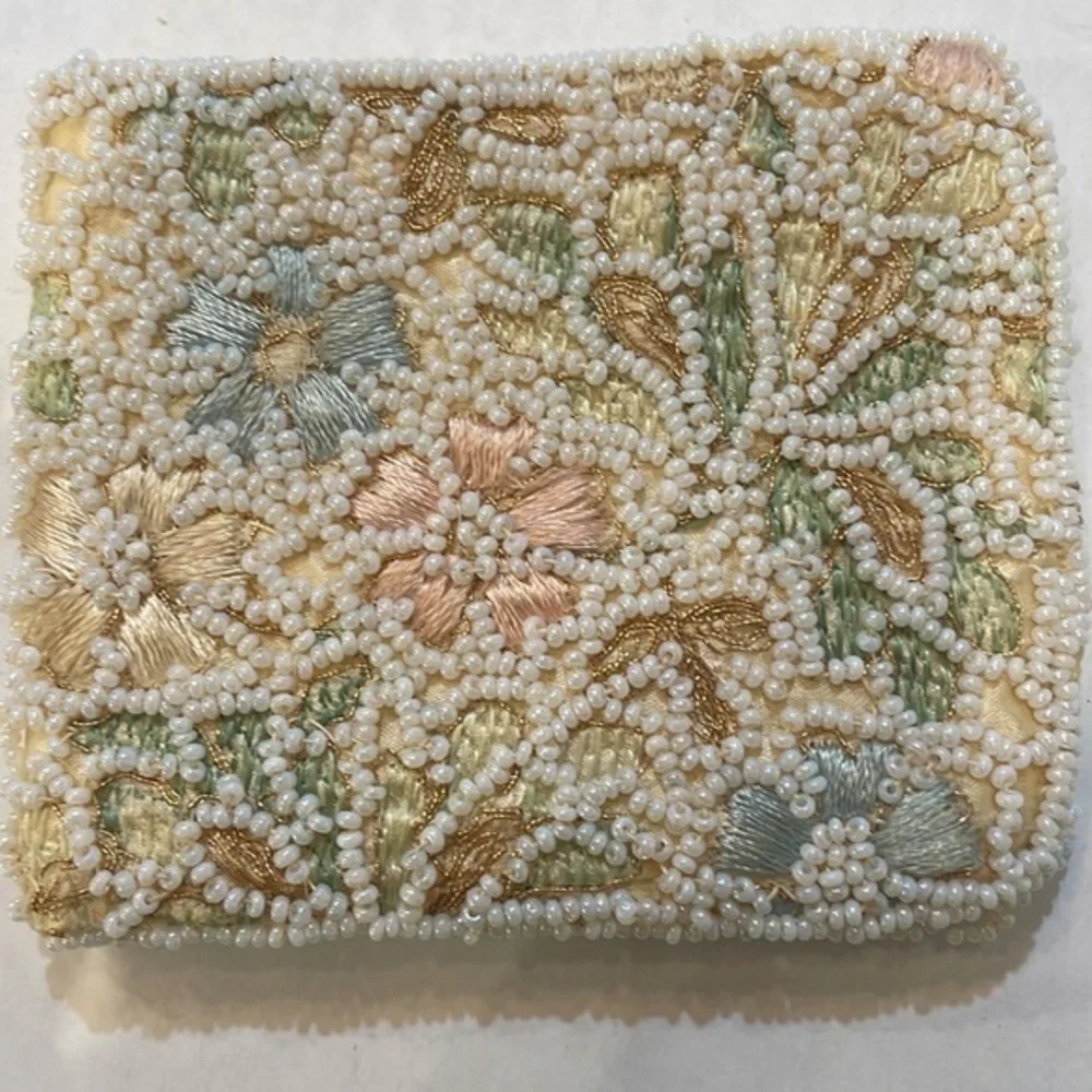 PASTEL BEADED VINTAGE WALLET UNIQUE‎ ONE OF A KIND